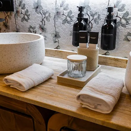 Suites El Encanto Del Pinar (Adults Only)