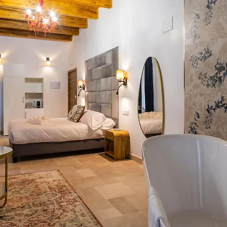 Suites El Encanto Del Pinar (Adults Only)